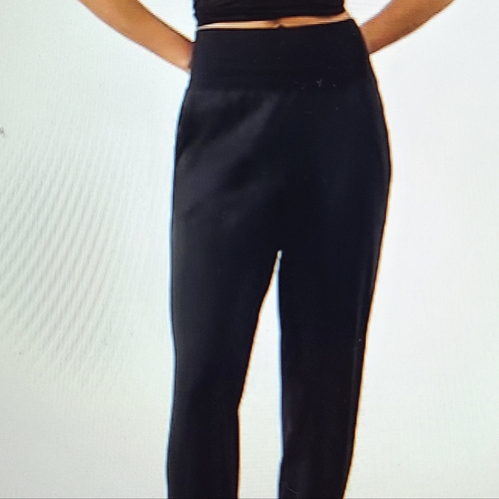 Athleta Venice High Rise Jogger NWOT